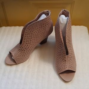 Cheyla open toe booties